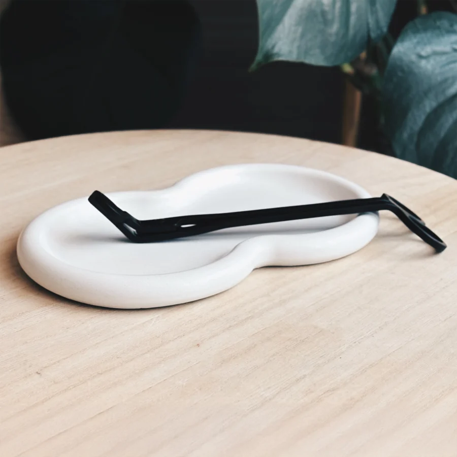 čierne nožnice na knôt príslušenstvo pre sviečky